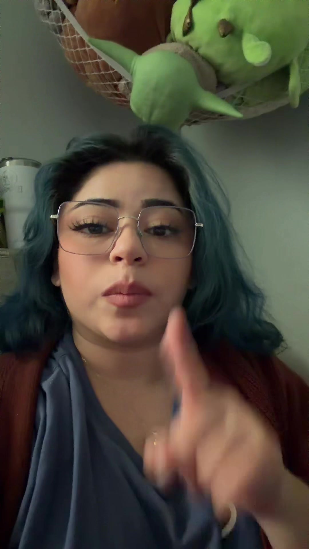 @athenaxiomara