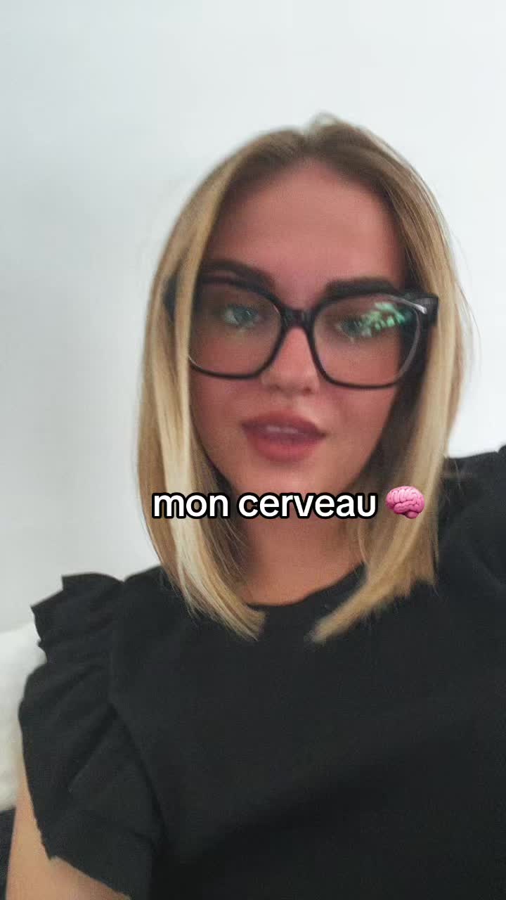 @Julyee