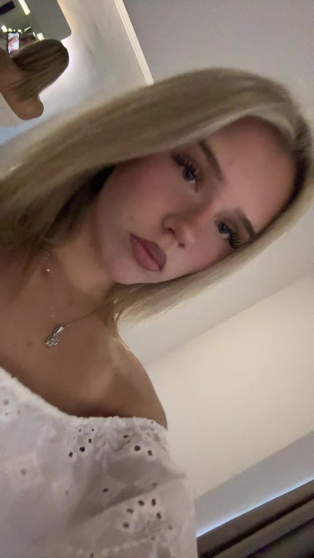 @𝒜𝓁𝒾𝓃𝒶🫧