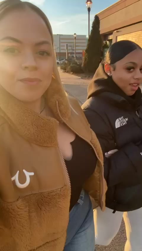 @LaRubia | NJ Mom