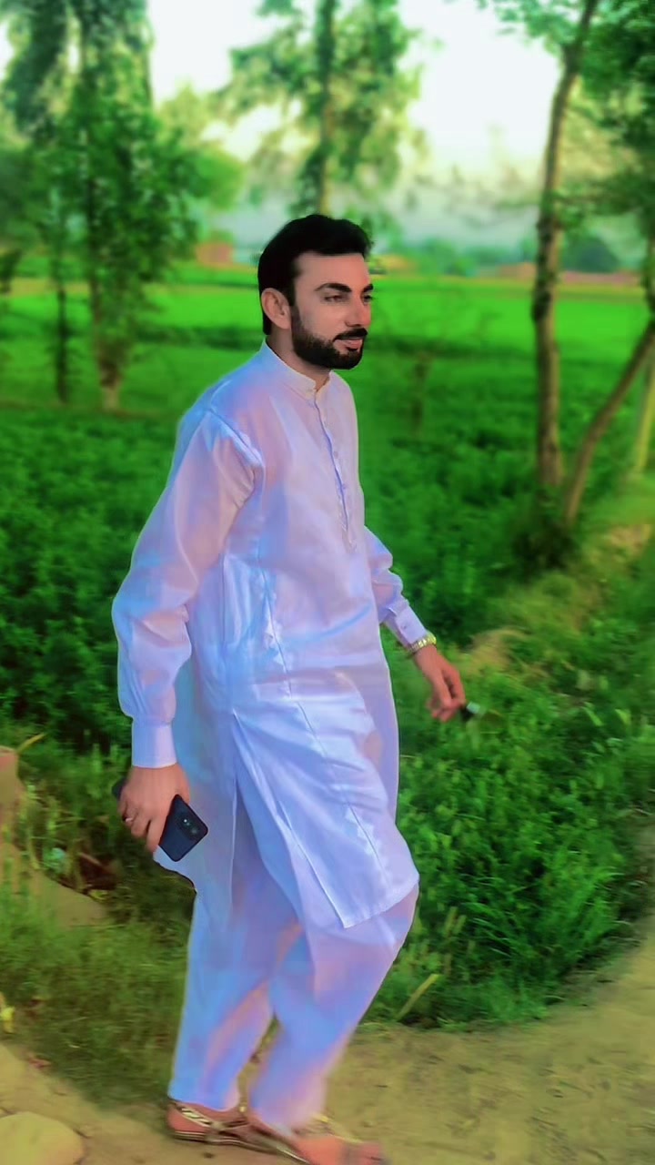 @ANWAAR 💐