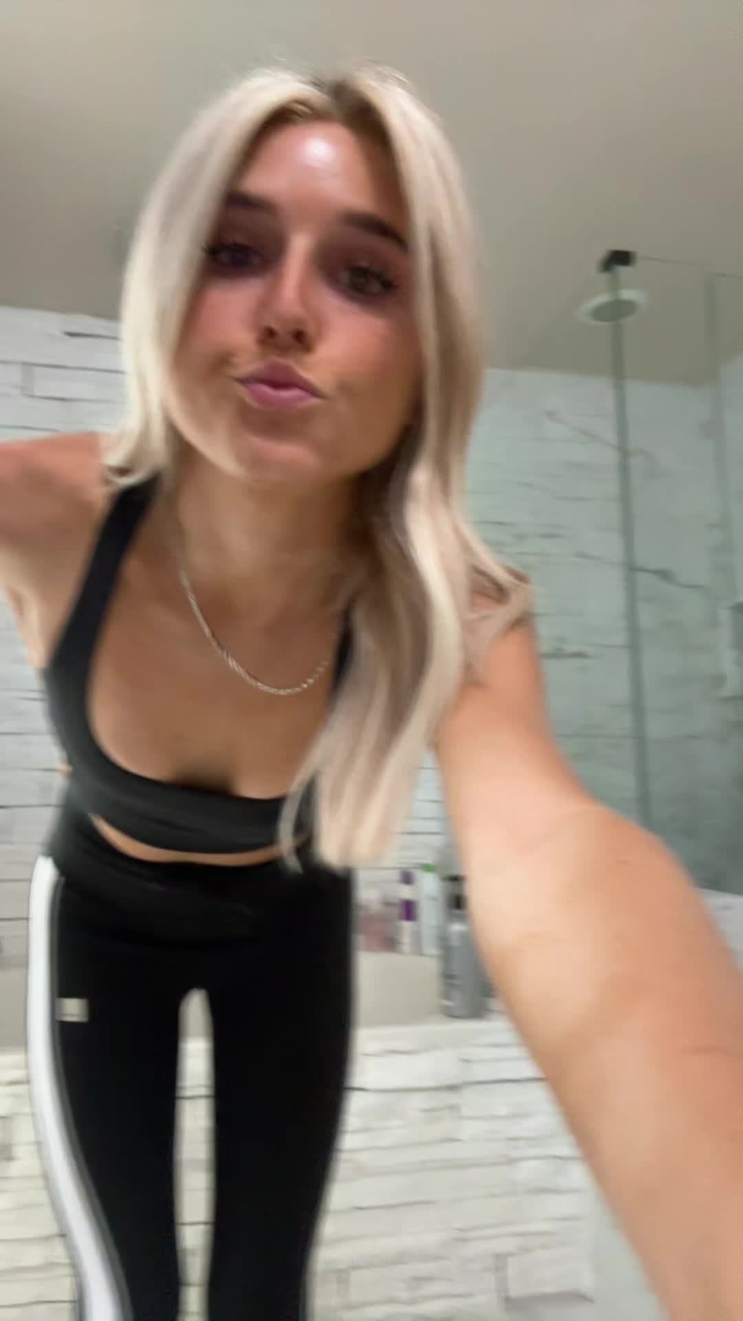 @EMMA MICHELLE🪩🪩