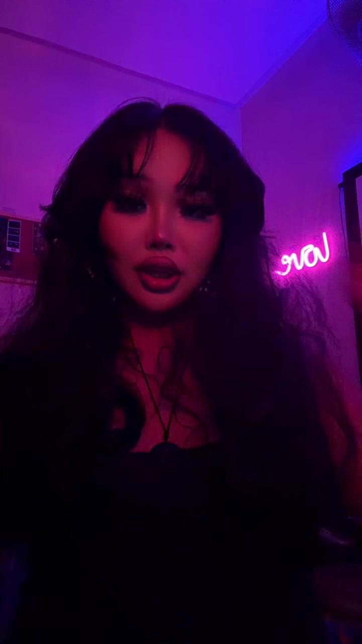 @๐๐๐ก๐ค๐ ๐ ๐๐ฃ๐๐ ๐ค๐ต๐ญ