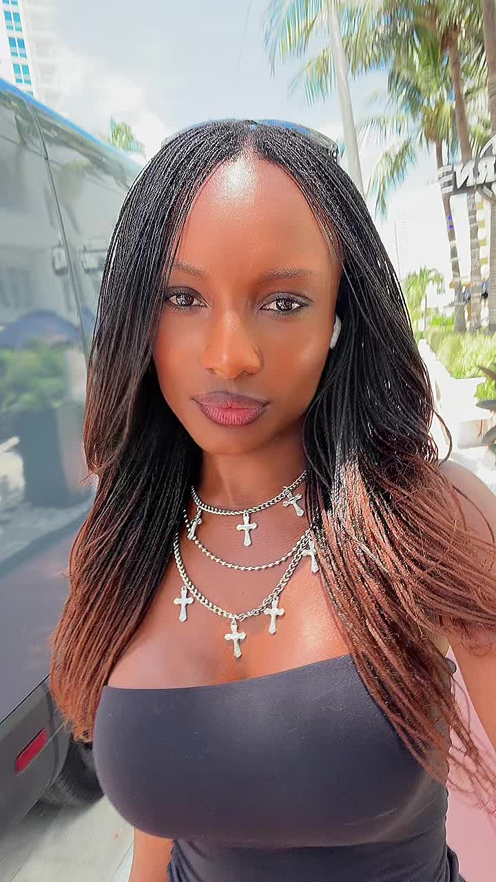 @kykythatgal