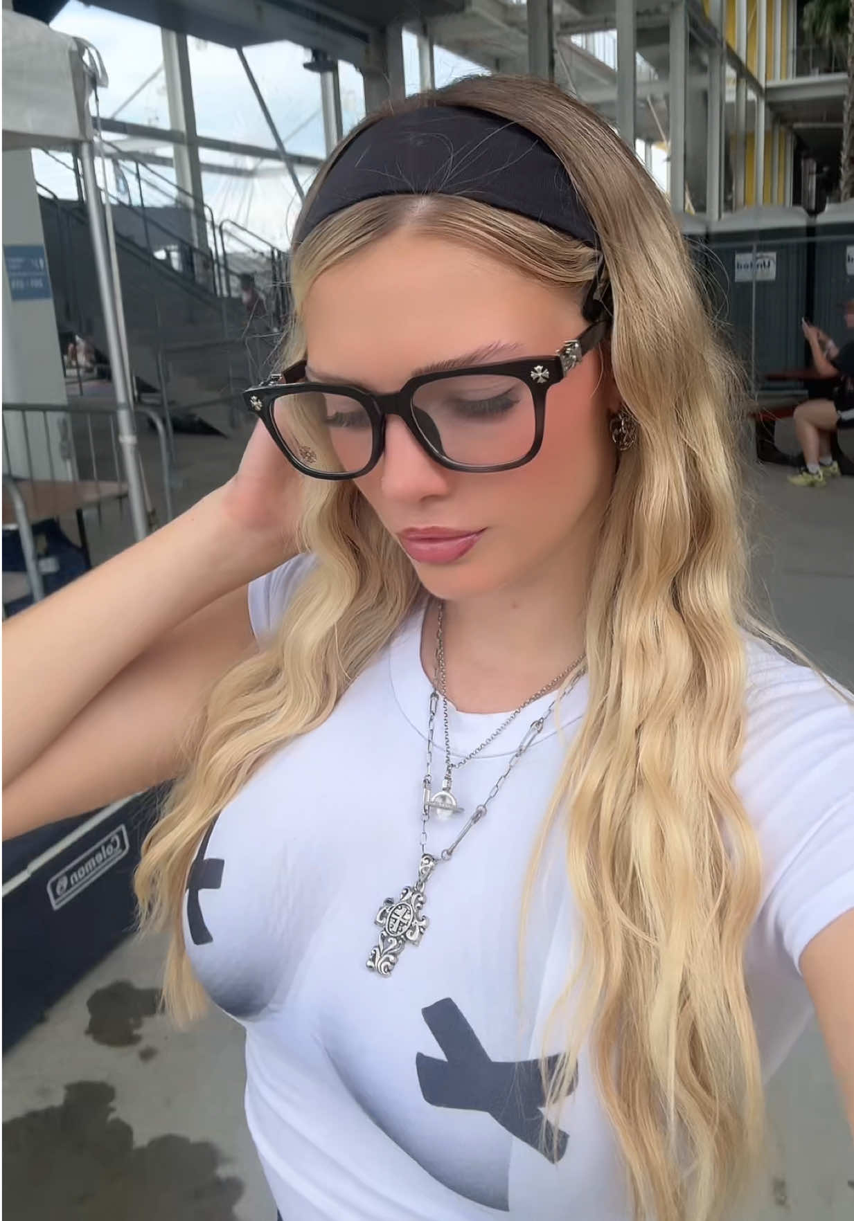 @laniiii