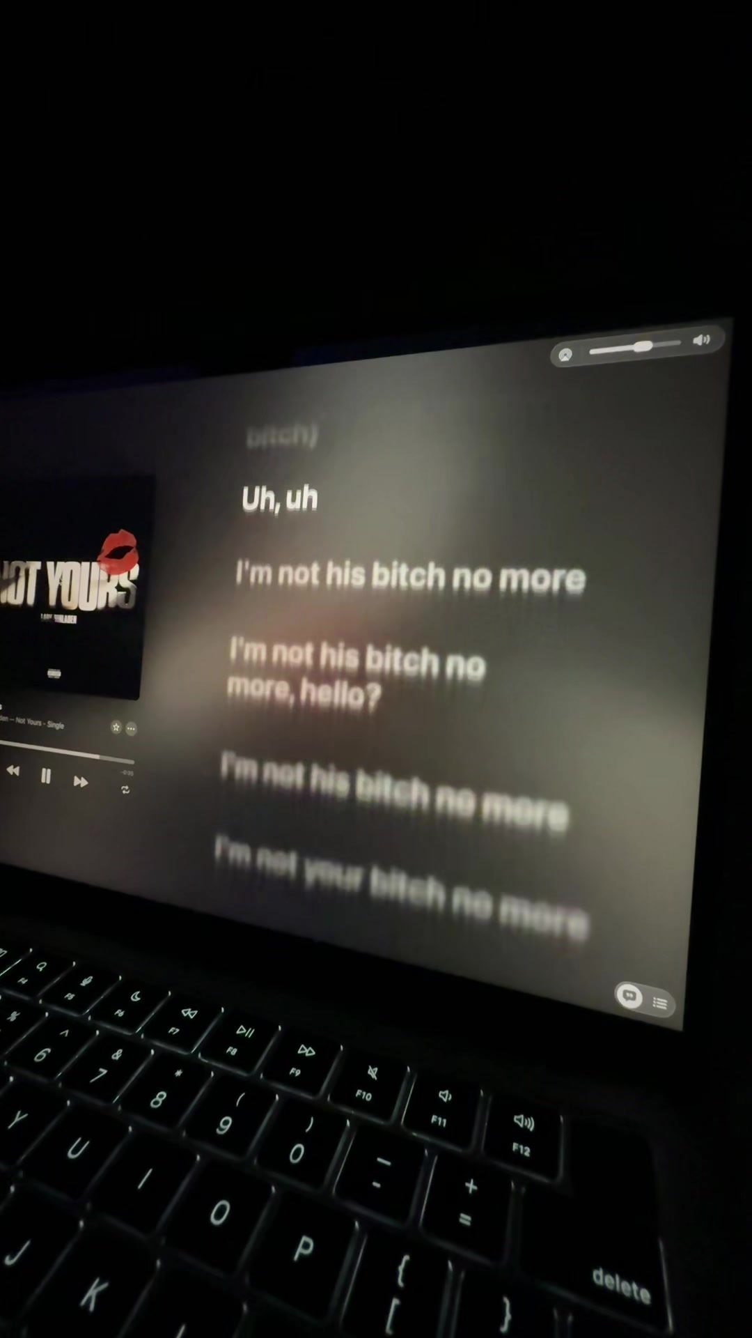 @lyricsprada