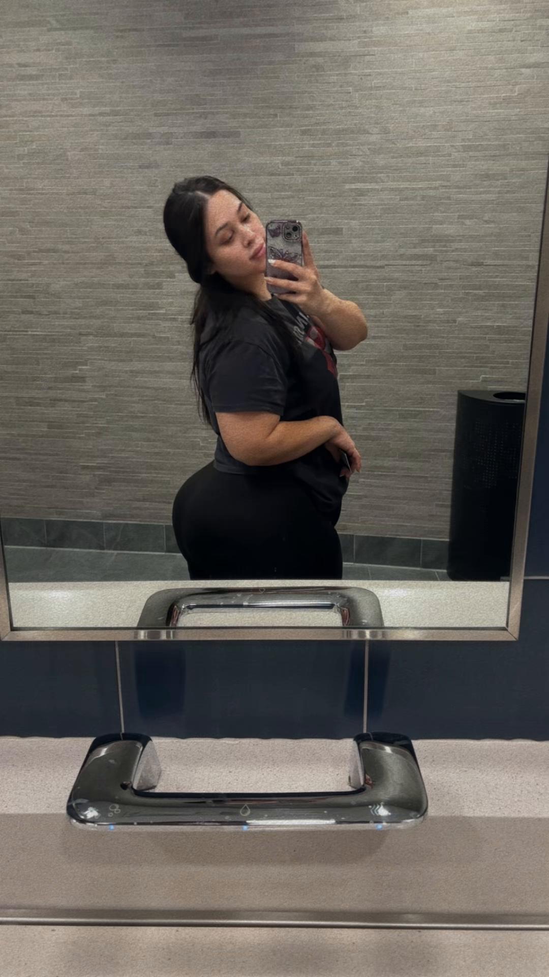 @Liana samora