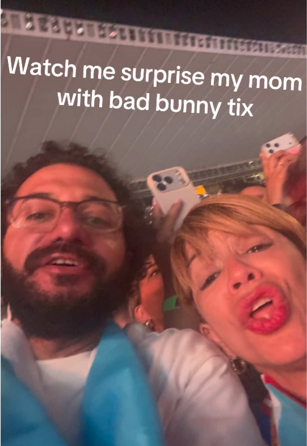 @Luna