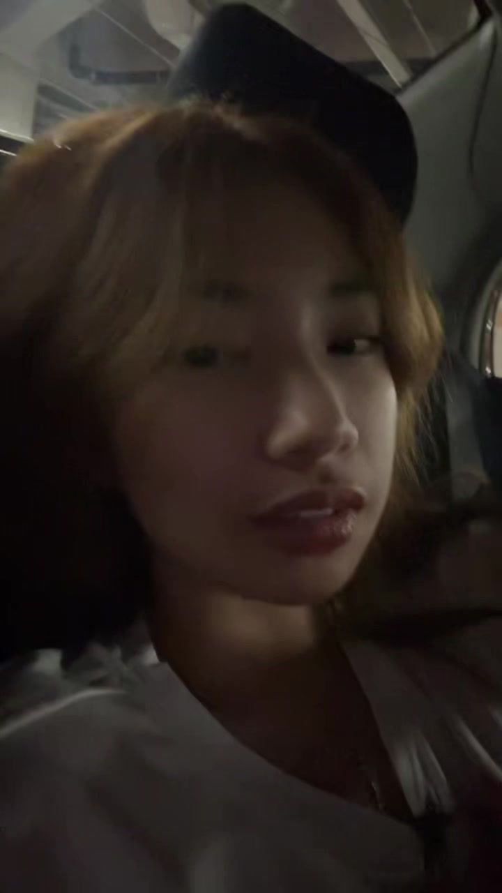 @mj