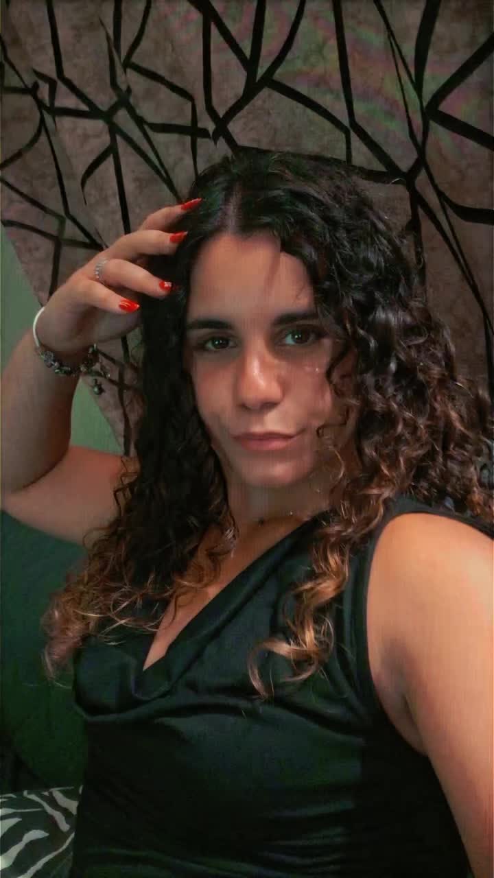 @🌶𝔄𝔩𝔦𝔰𝔦𝔞 ℭ𝔬𝔠𝔲𝔷𝔷𝔞🌶