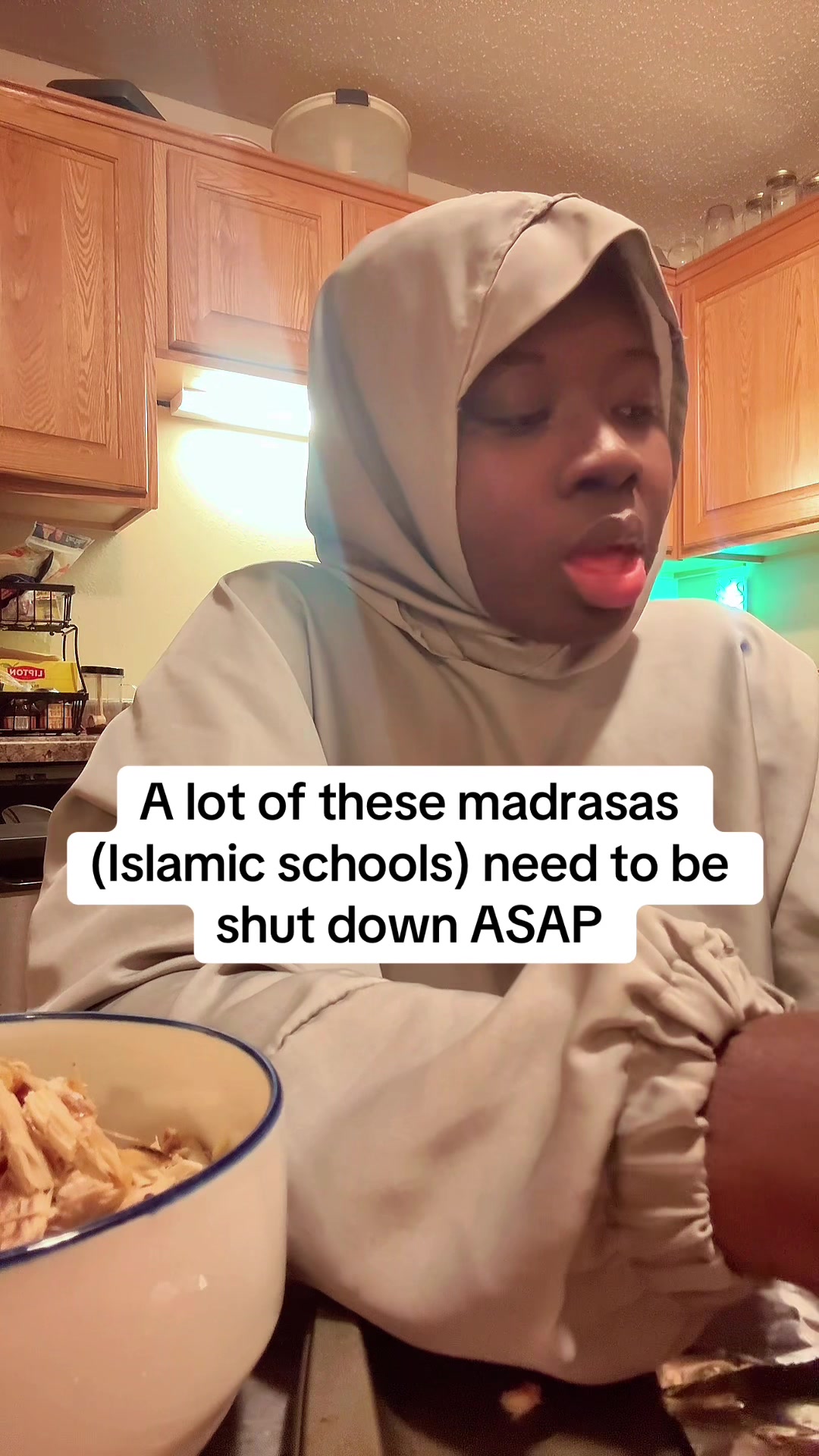 @Ayeeshaj1