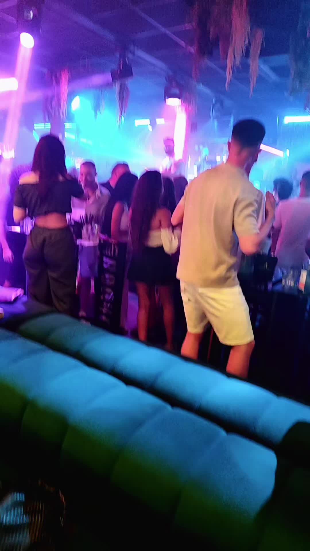@има ли мъже 🙈💋💞✋️🖐🤚