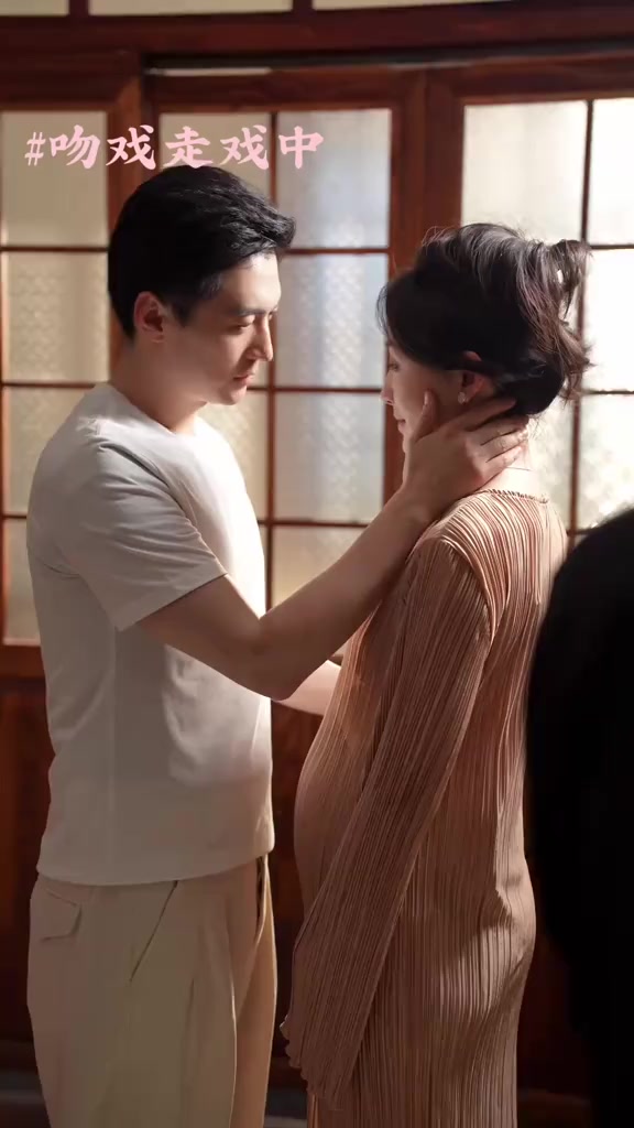 @杨寒/Alfyang小白杨 official