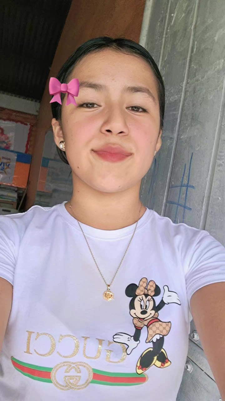 @francheska zamora