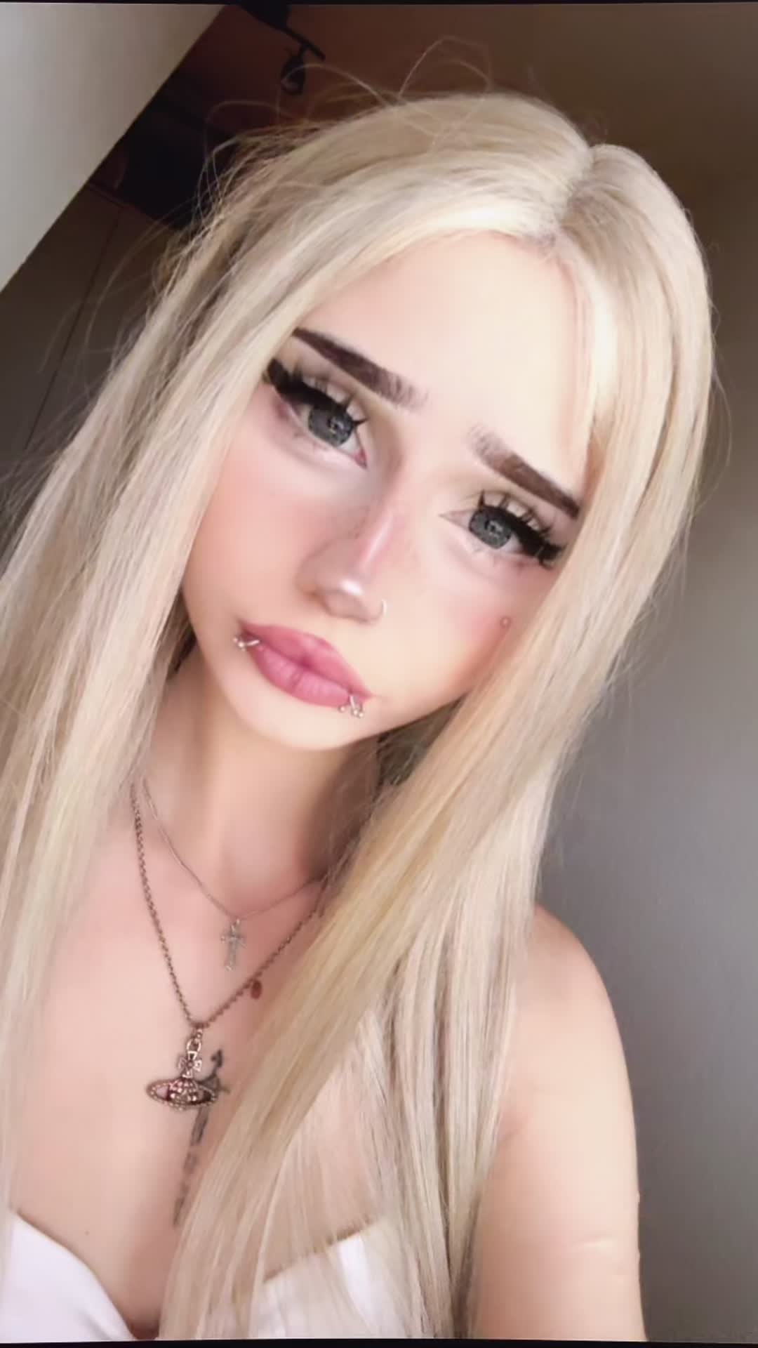 @Юлия👺🏴☠️