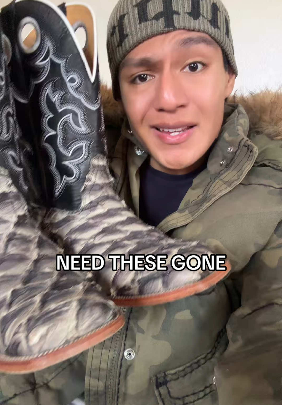 @cafeconleche562