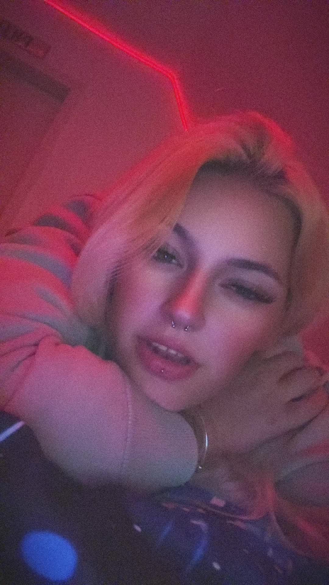 @chaos_queen_1201