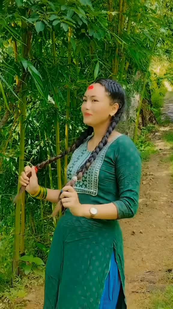 @miss_paru🇳🇵
