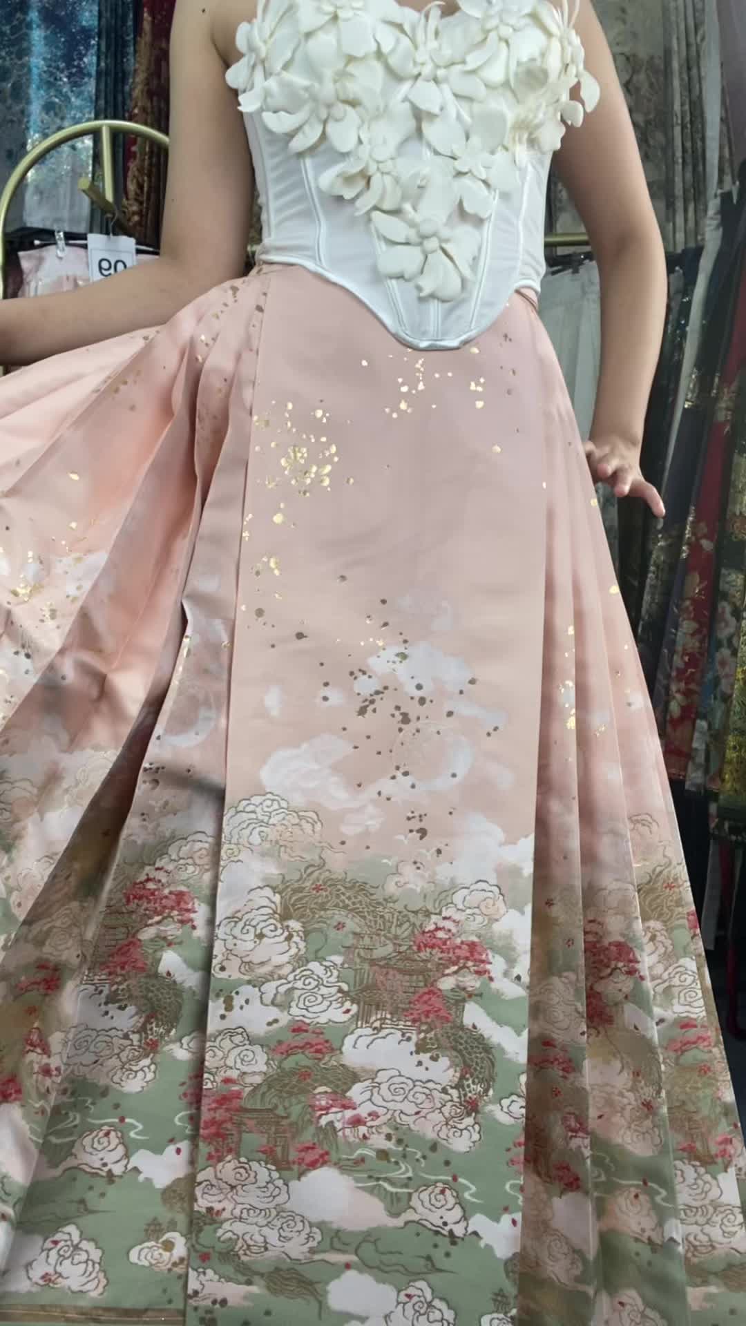 @exquisitevintageskirt