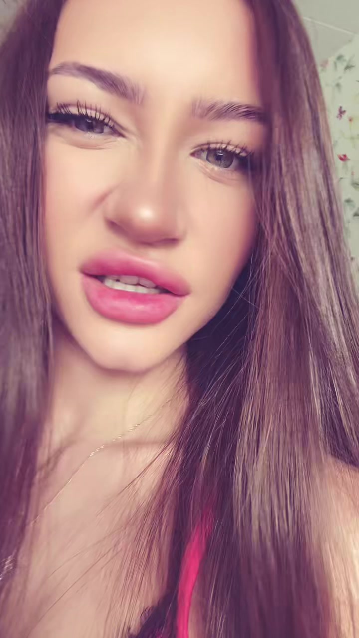 @glosslips