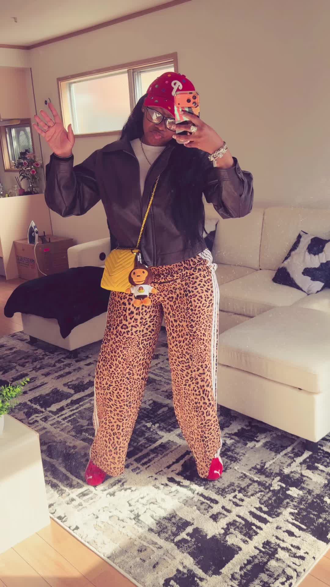 @KhyaWhya