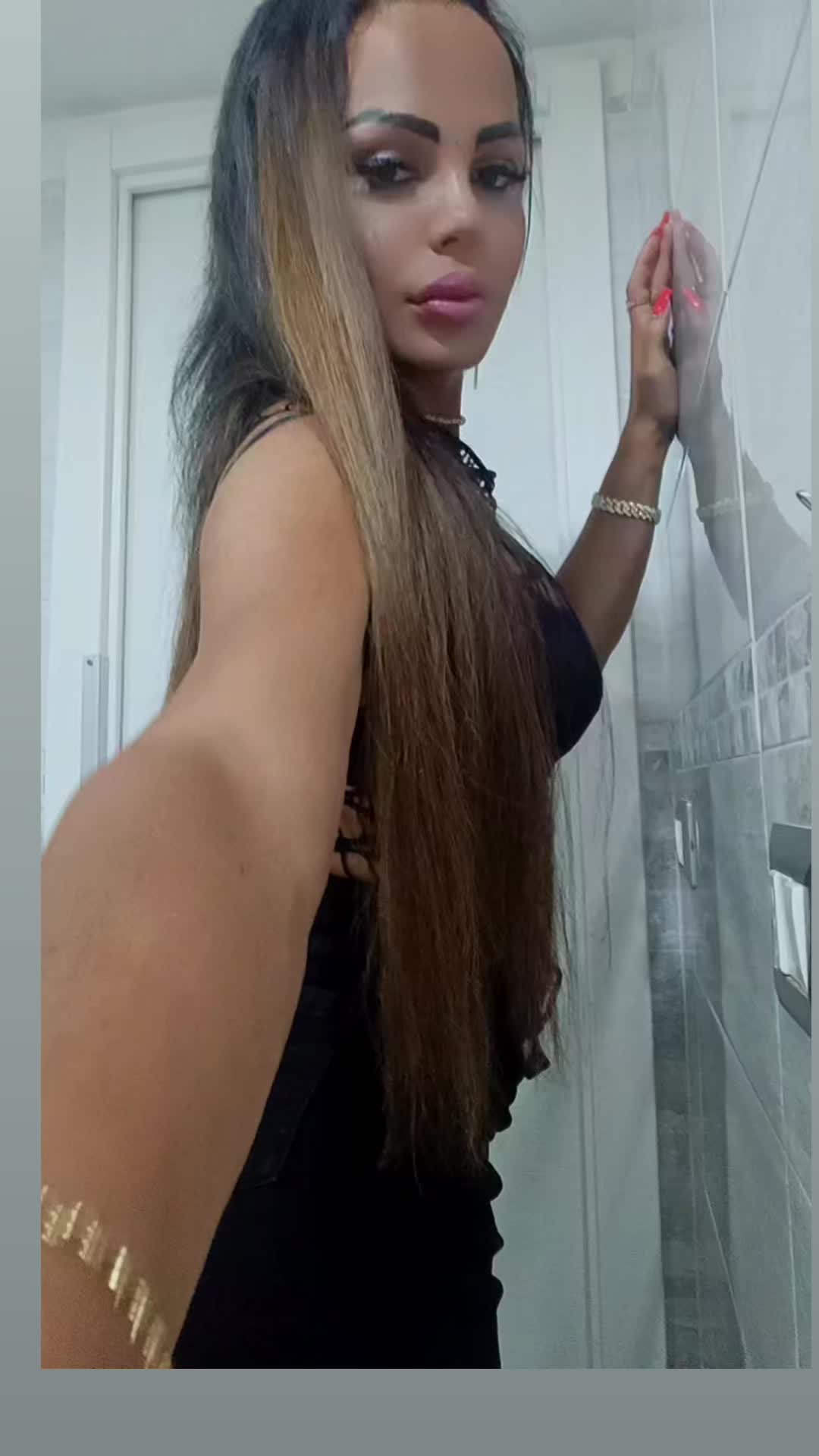 @Jessica amoroso