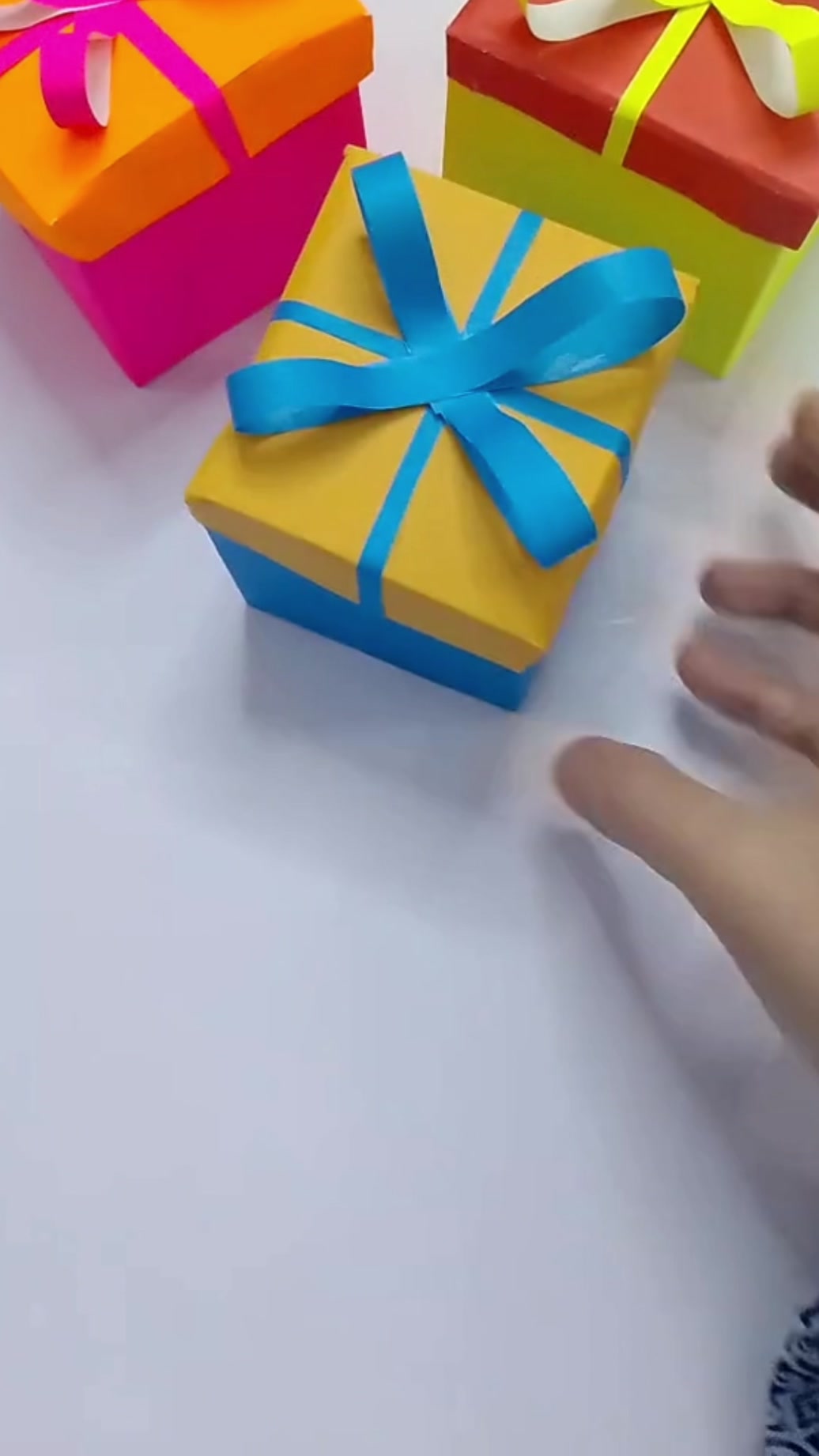 @PaperCraftDaily