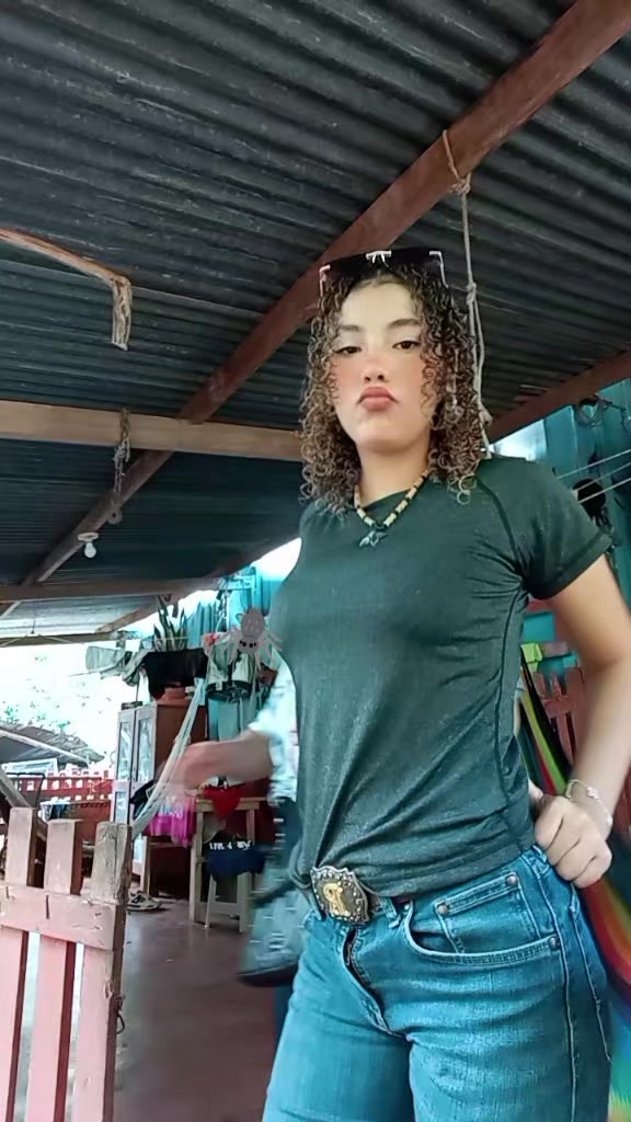 @DE LE&Oacute;N🤎