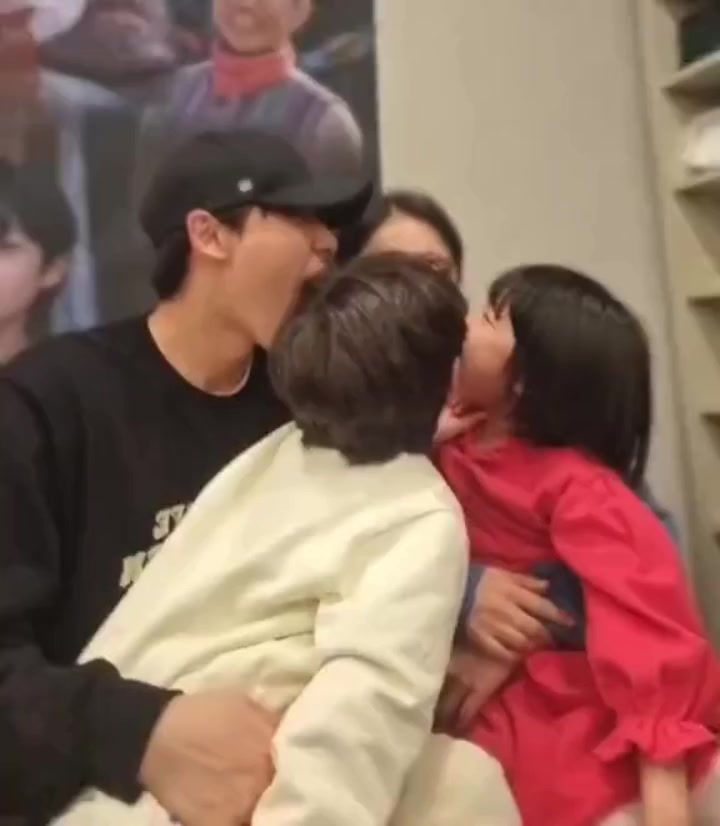 @KHY AEJ