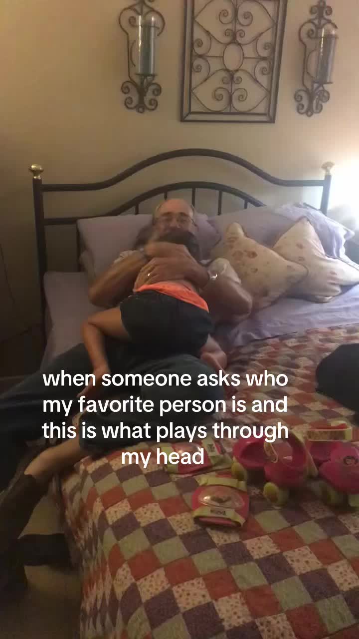 @annefrickenlise