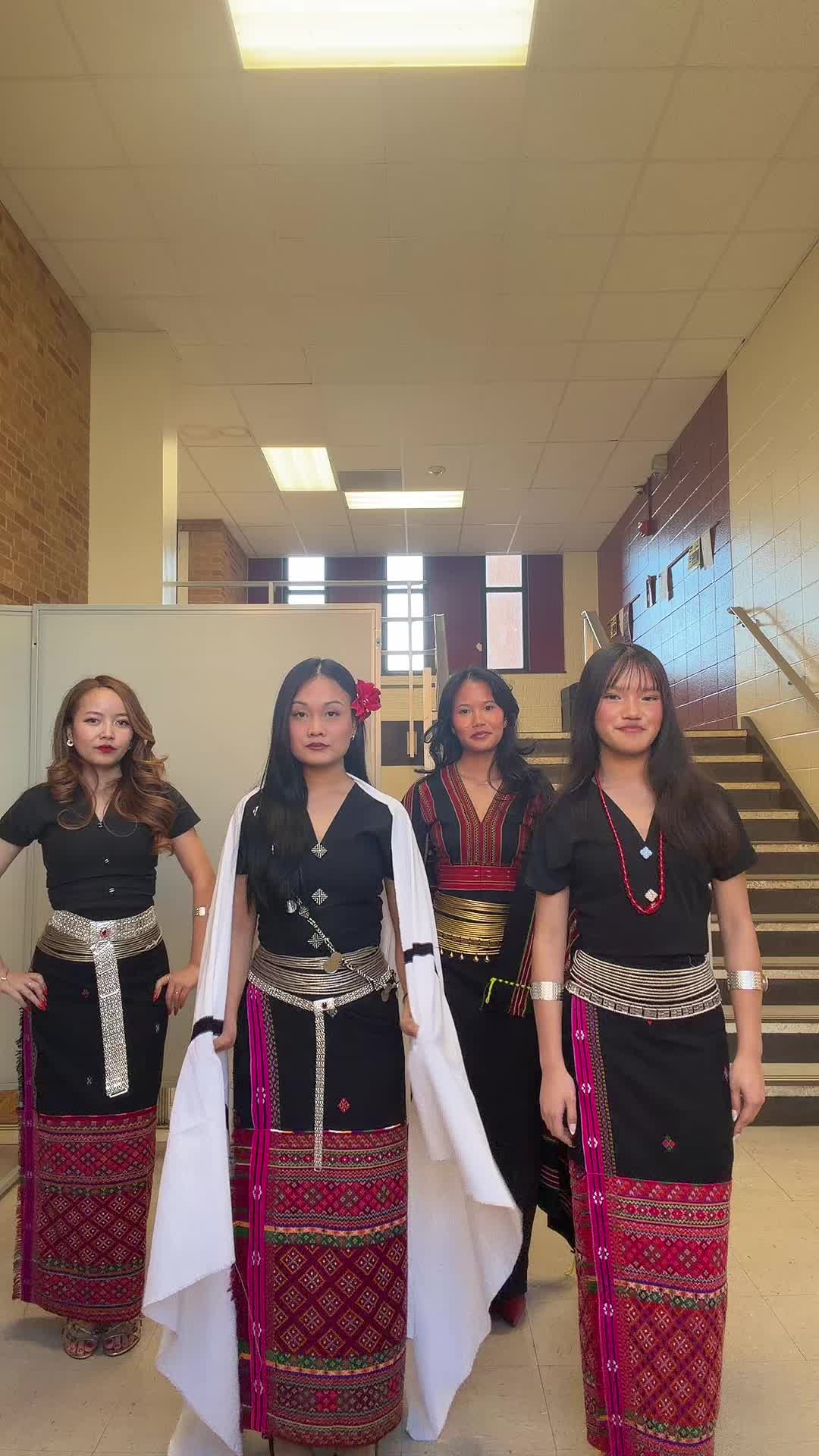 @v_suii