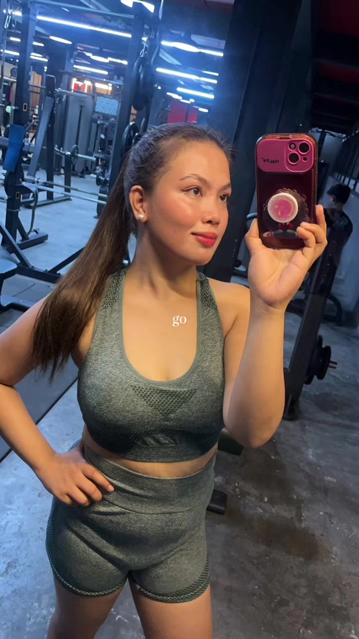 @🦋