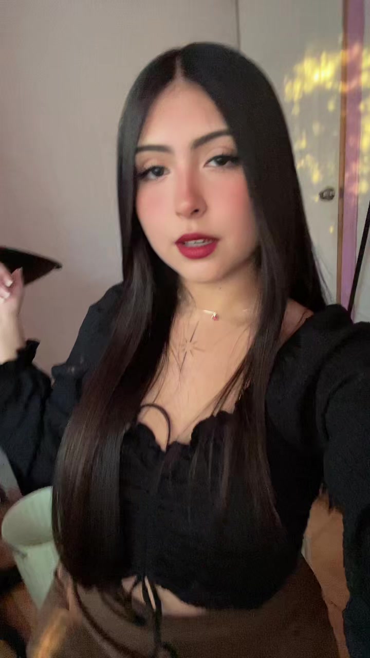 @Mon._Reyes