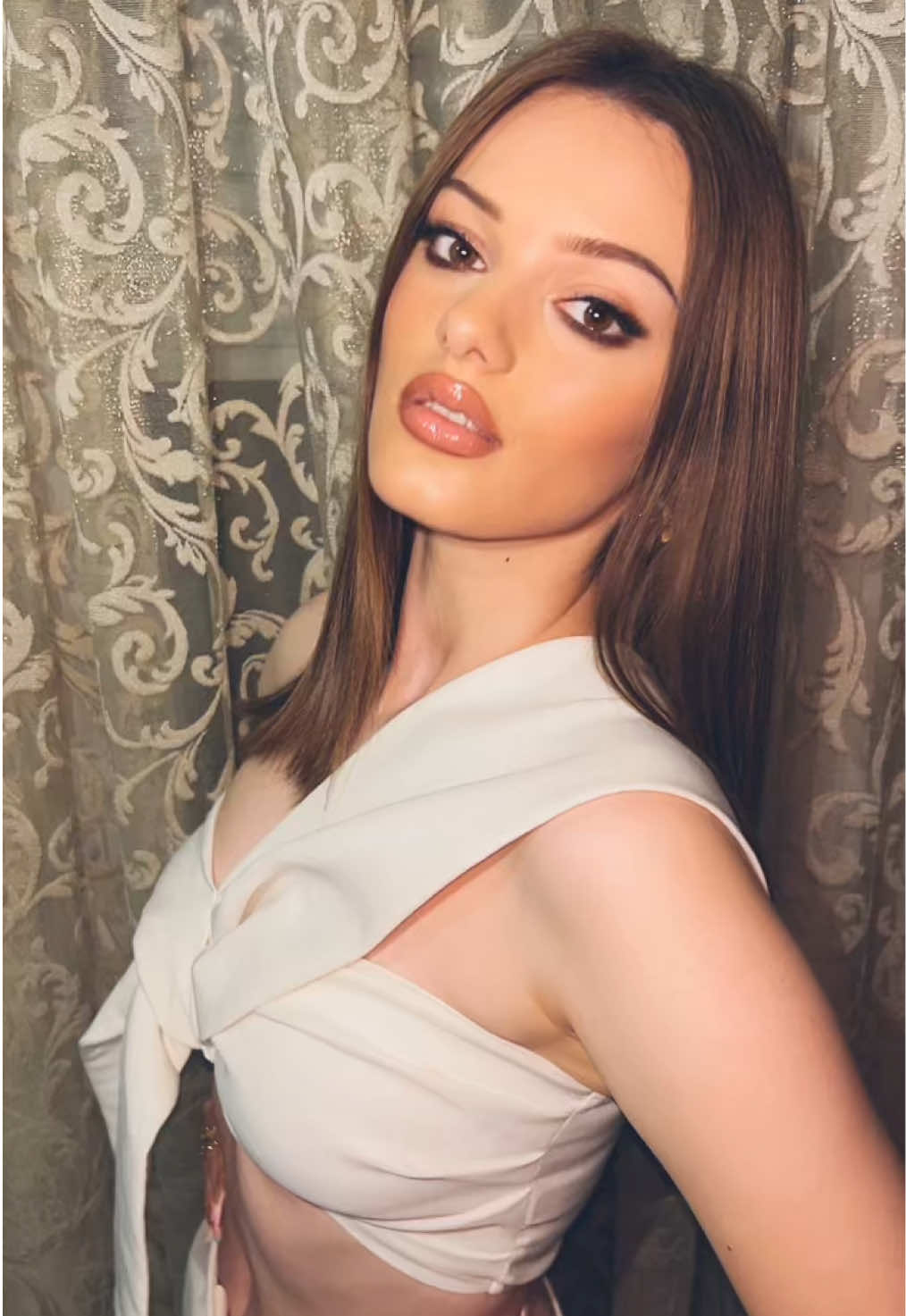 @angelovaaa