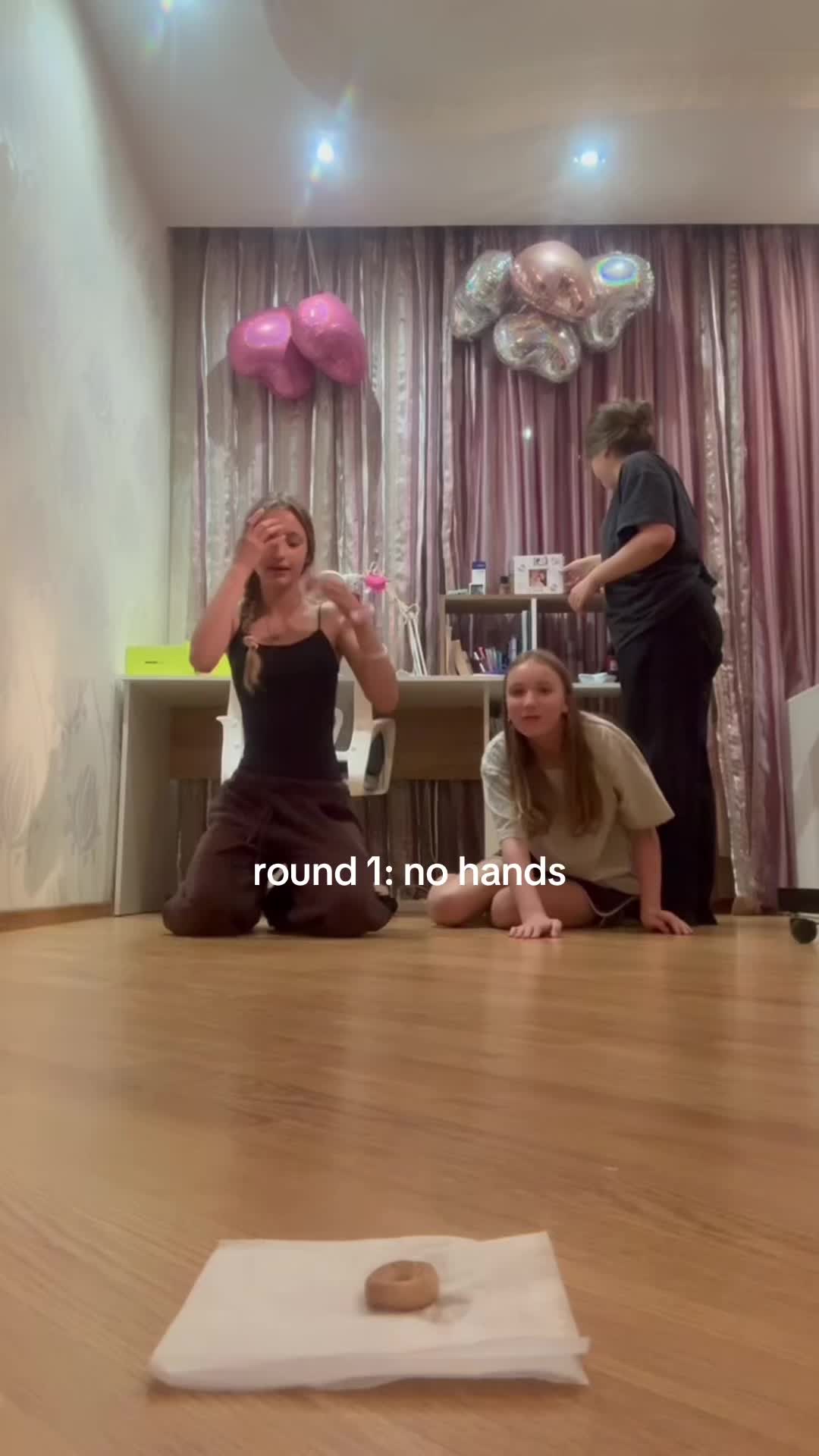 @сонька🦢