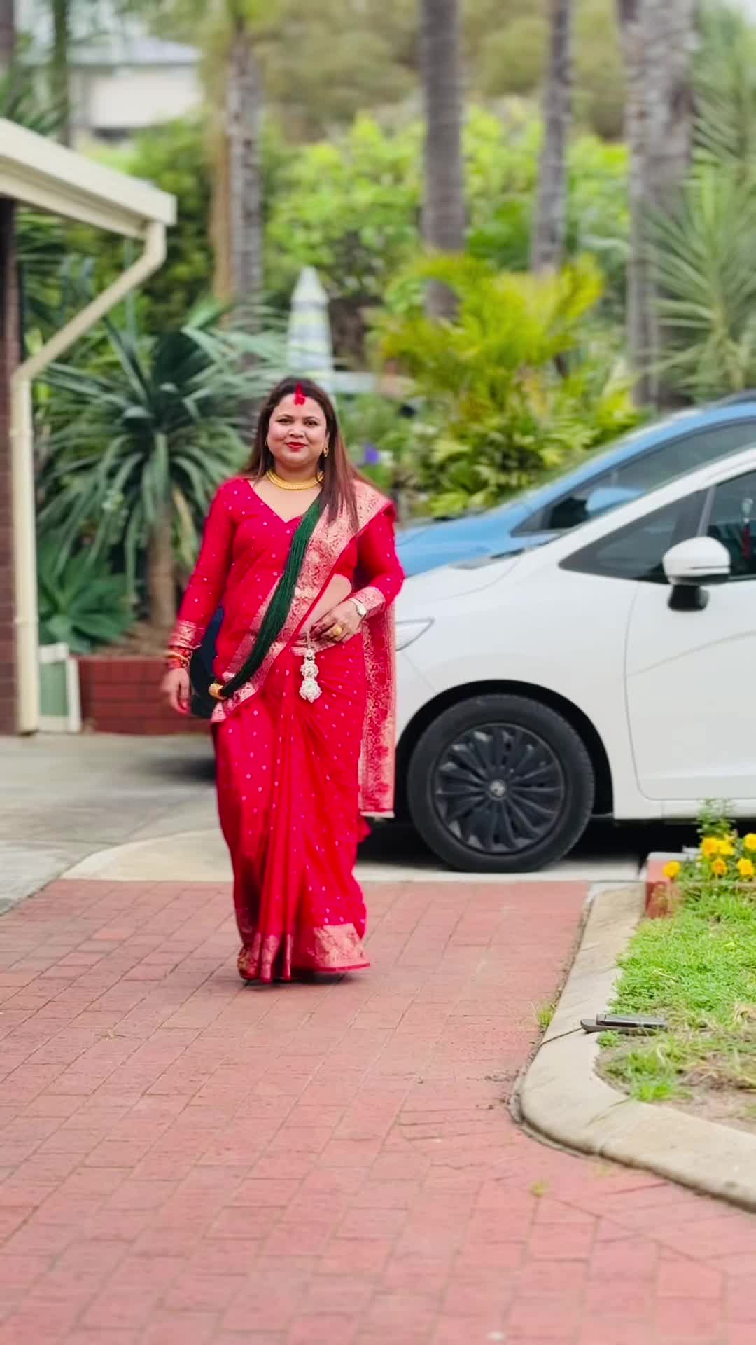 @suraksha koirala 🇳🇵🇦🇺 💐