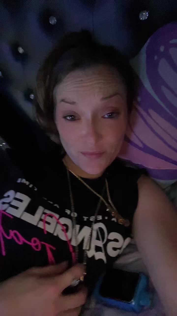 @HoodBarbie11:11🦋