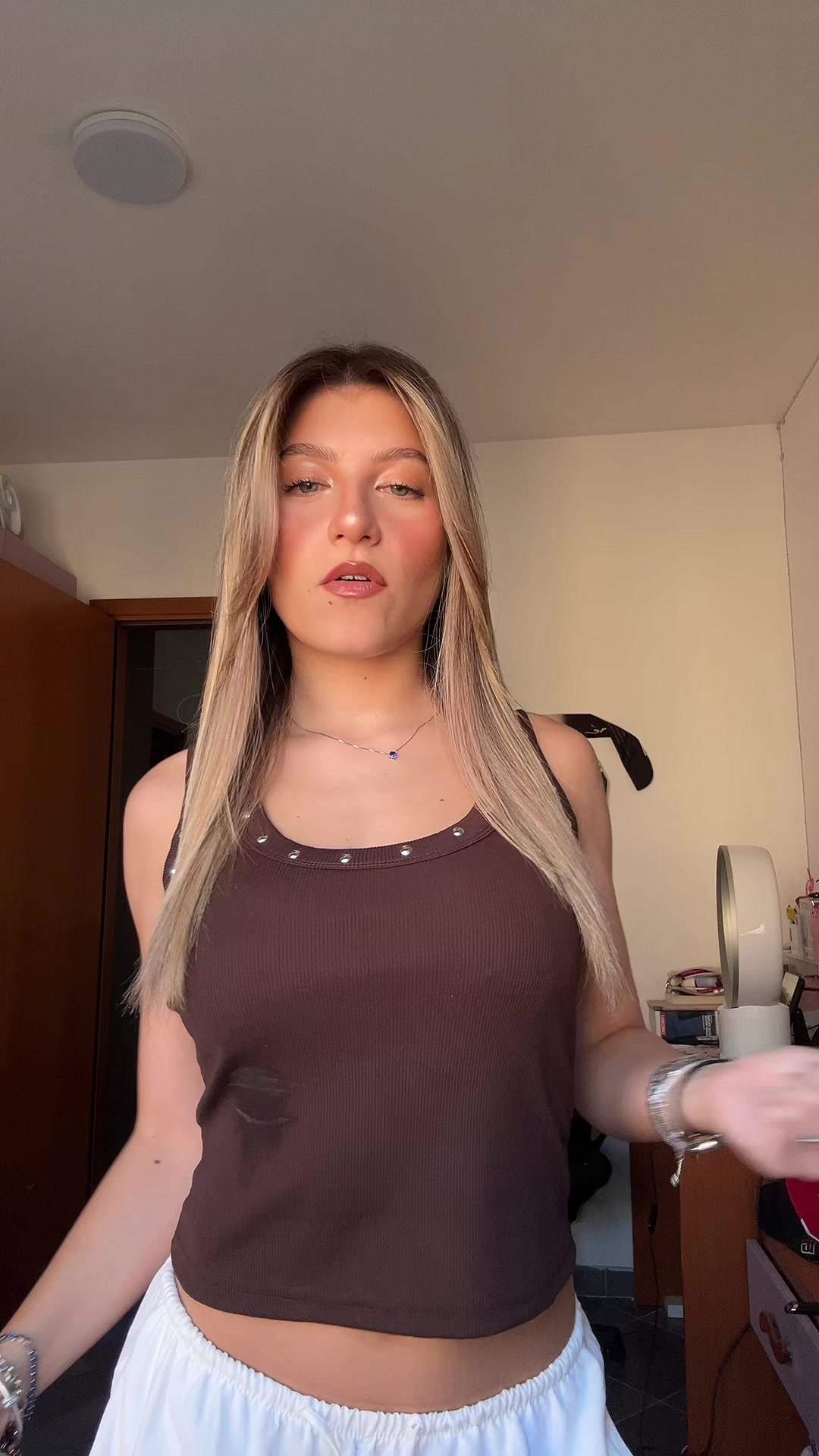 @chiara⧗ ⎊