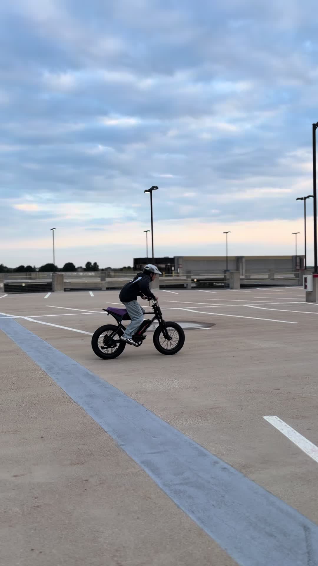@s2.max