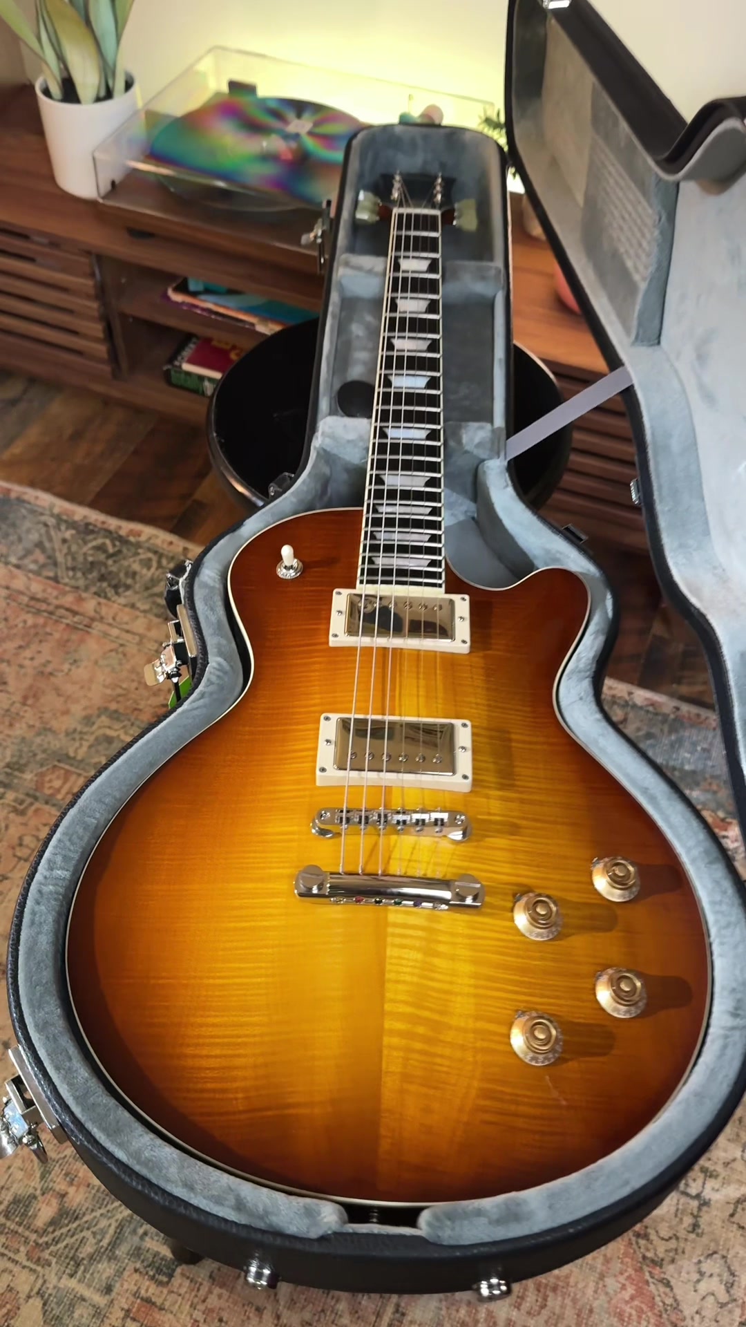 @Guitar Guys