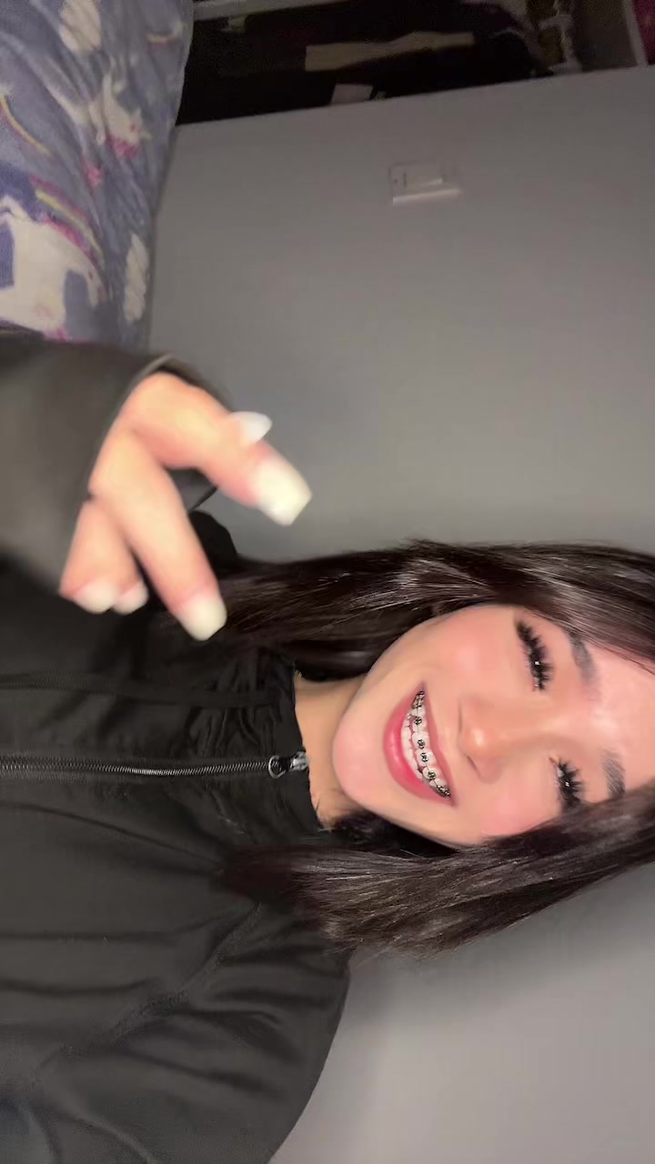 @𝔾𝕙𝕚𝕤𝕖𝕝 ♡