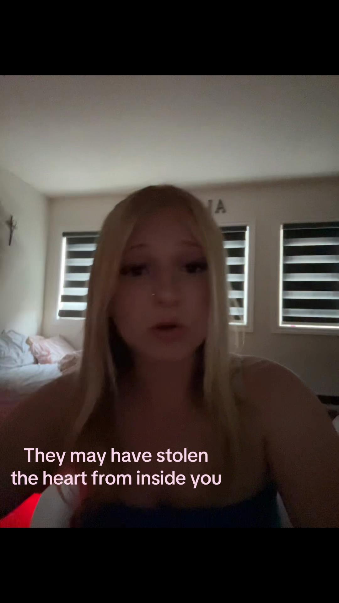 @𝓐𝓵𝓵𝓸𝓻𝓪.💕