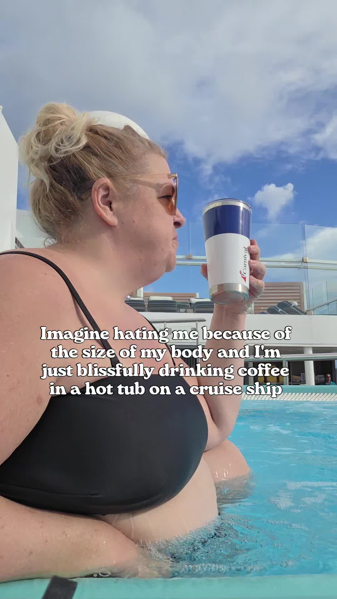 @Vikki • Plus-size Travel