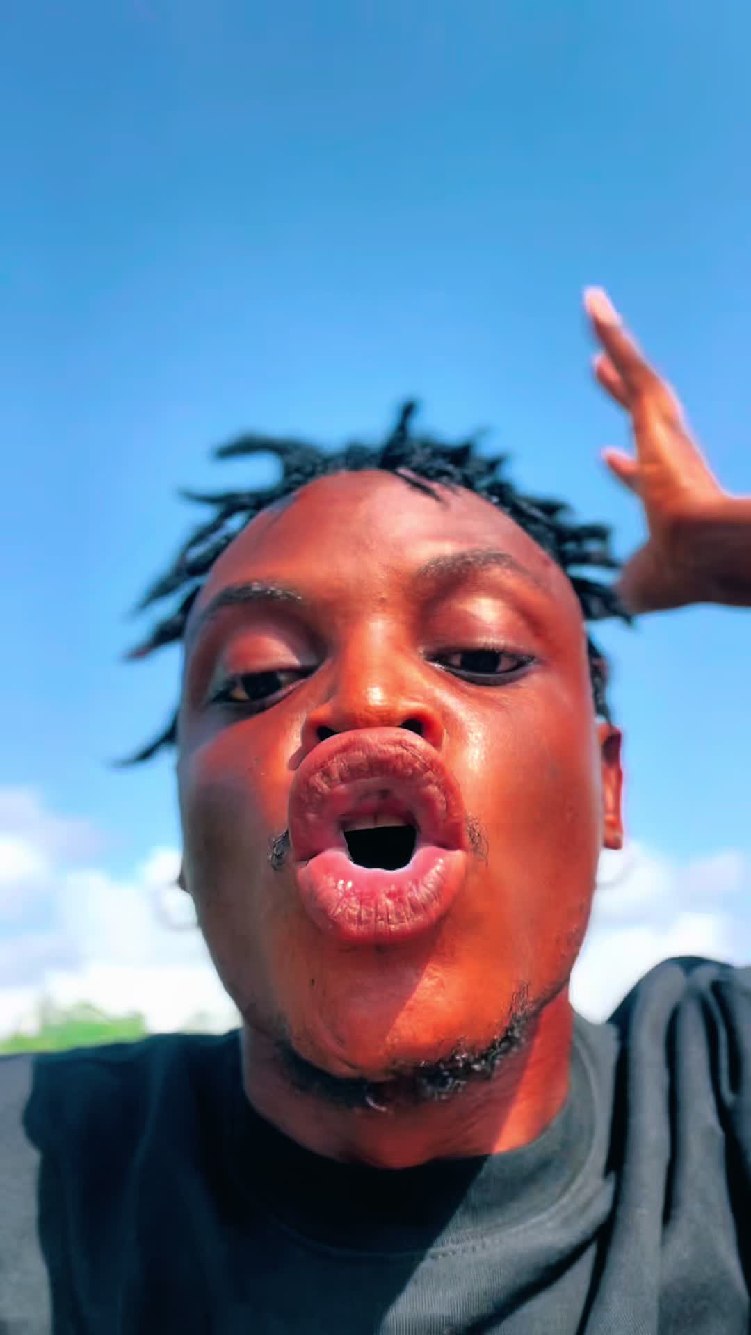 @A̷F̷R̷I̷C̷A̷N̷L̷I̷A̷R̷🎤