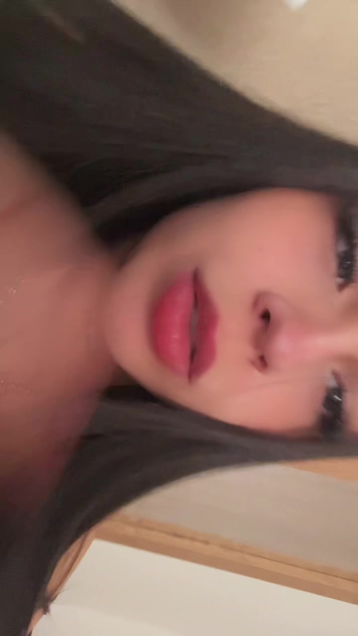 @karenmarrugovs