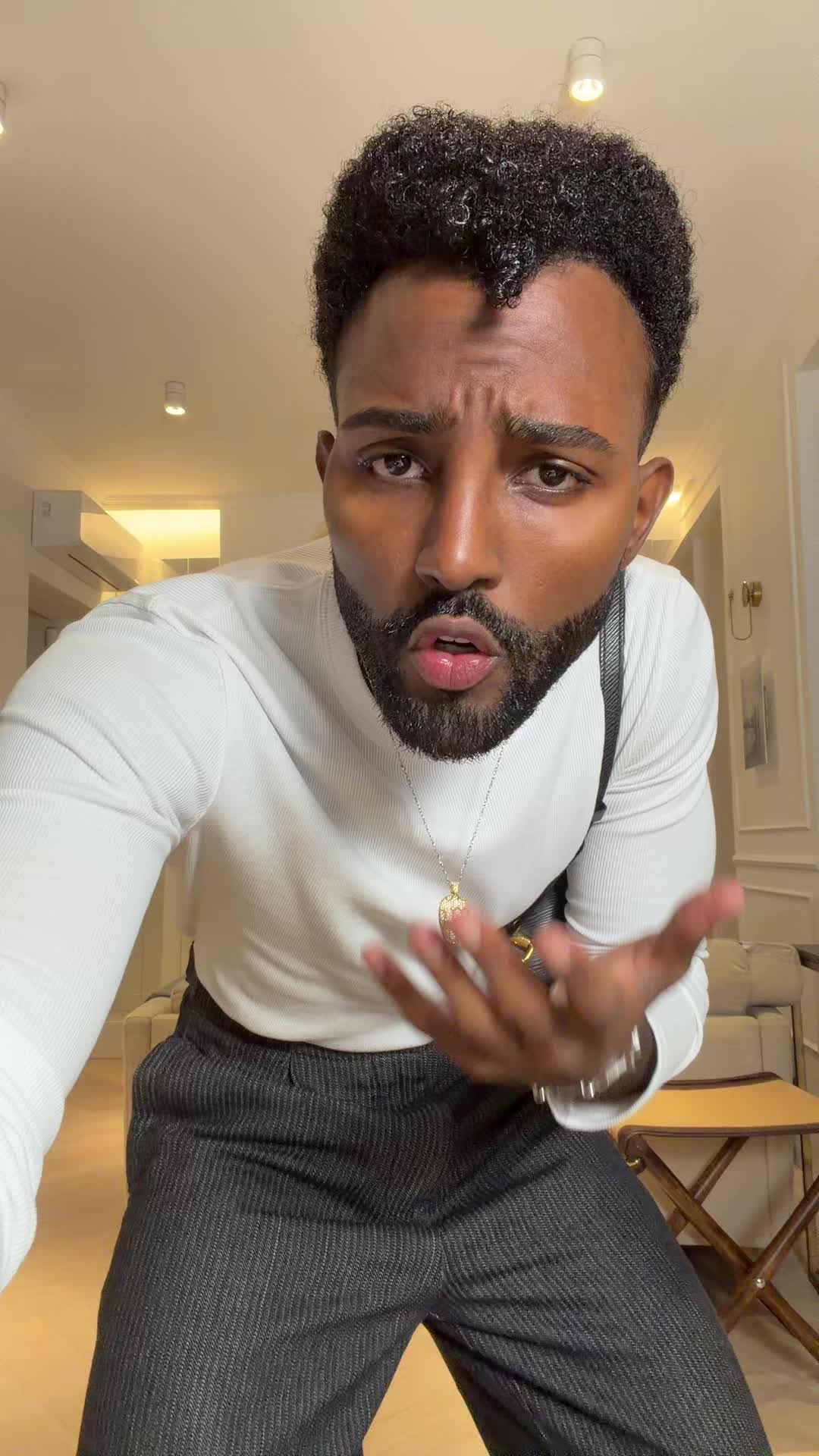 @Ro