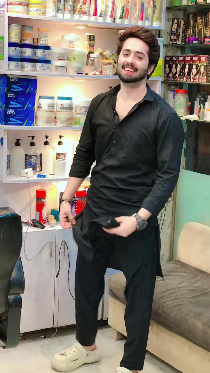 @Mr_Hassan022