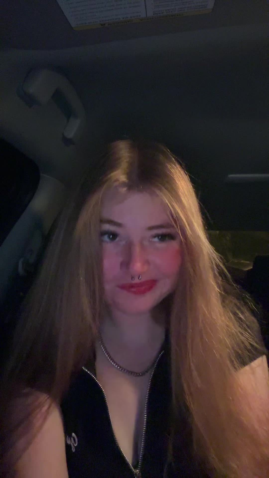 @☺️