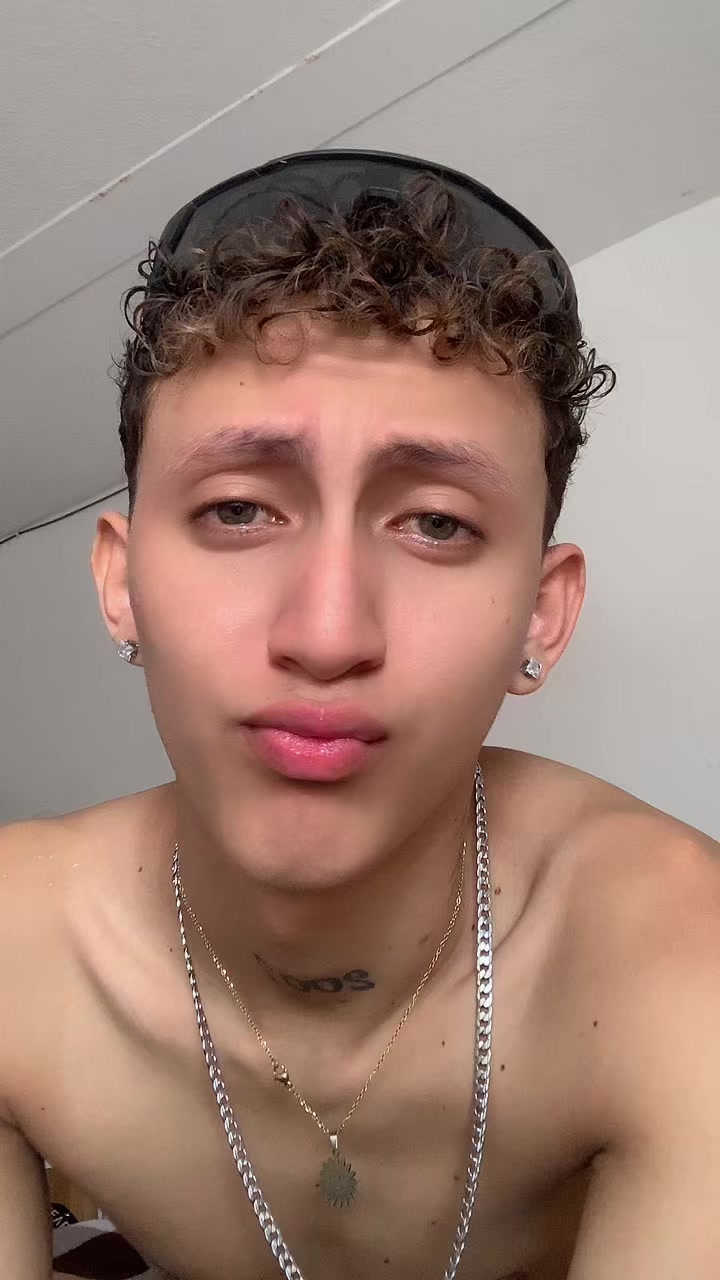 @𝔏𝔲𝔦𝔰𝔦𝔱𝔬