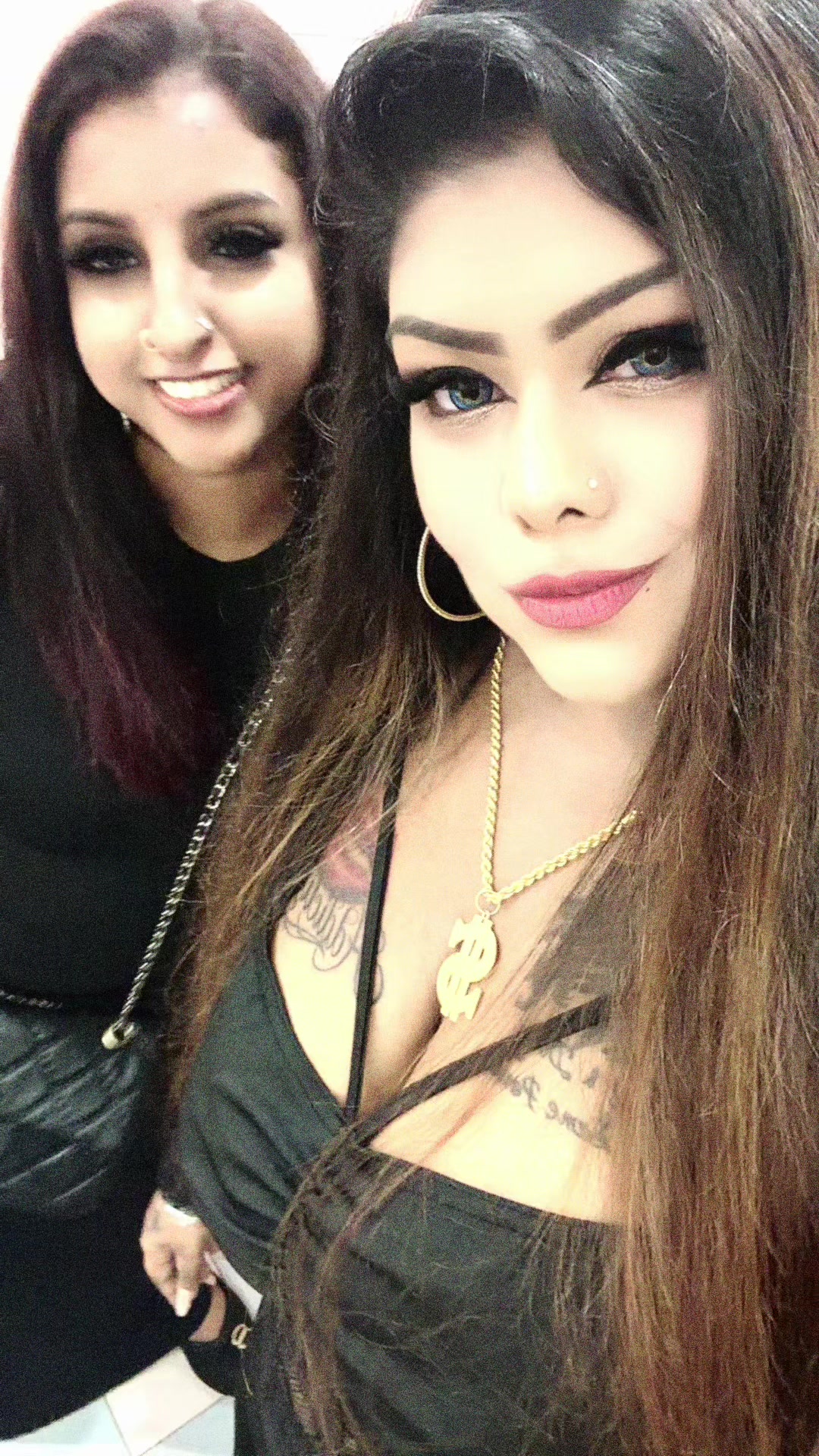 @ǝɔuɐɯoᴚ lnɟǝɓuǝʌǝᴚ 🖤